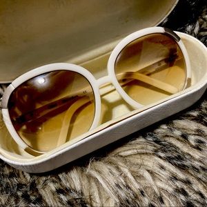 Authentic Round Classic Oversized Chloe Shades